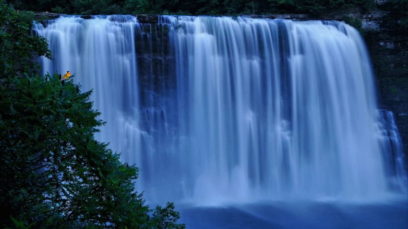 Водопад картинки