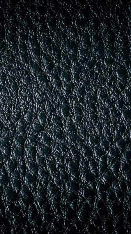 Черная кожа