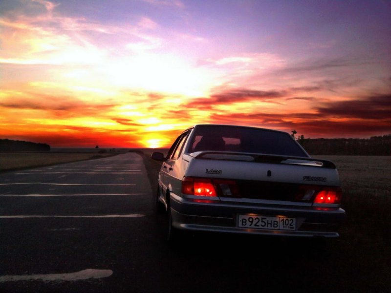 ВАЗ 2115 ночью