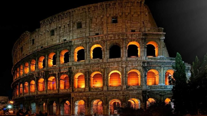 Италия Колизей фон
