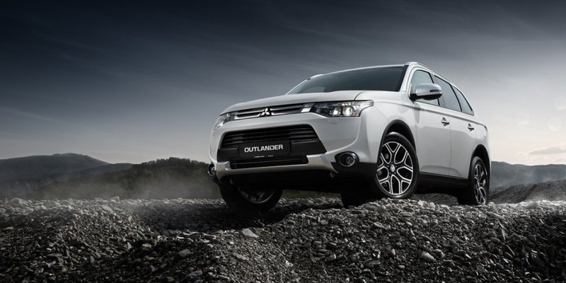 Mitsubishi Outlander 2015