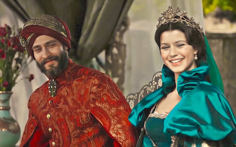 Аднан Коч великолепный век