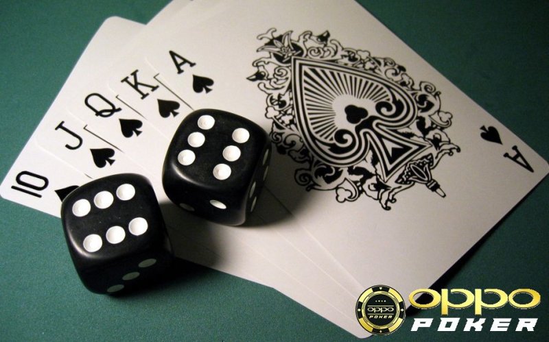 Пиковый стрит флеш Роял