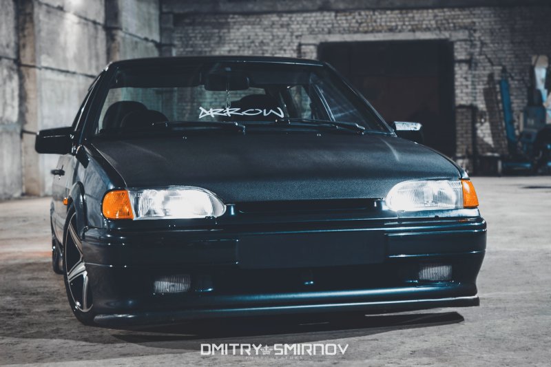 ВАЗ 2115 черная на стиле