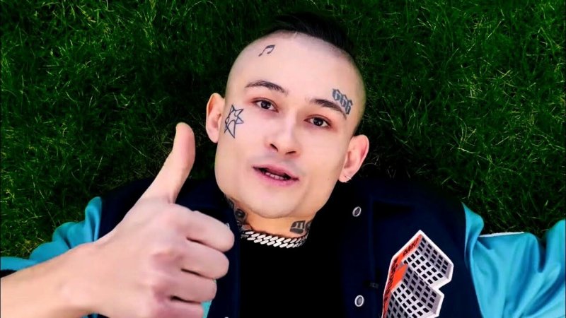 Алишер Валиев