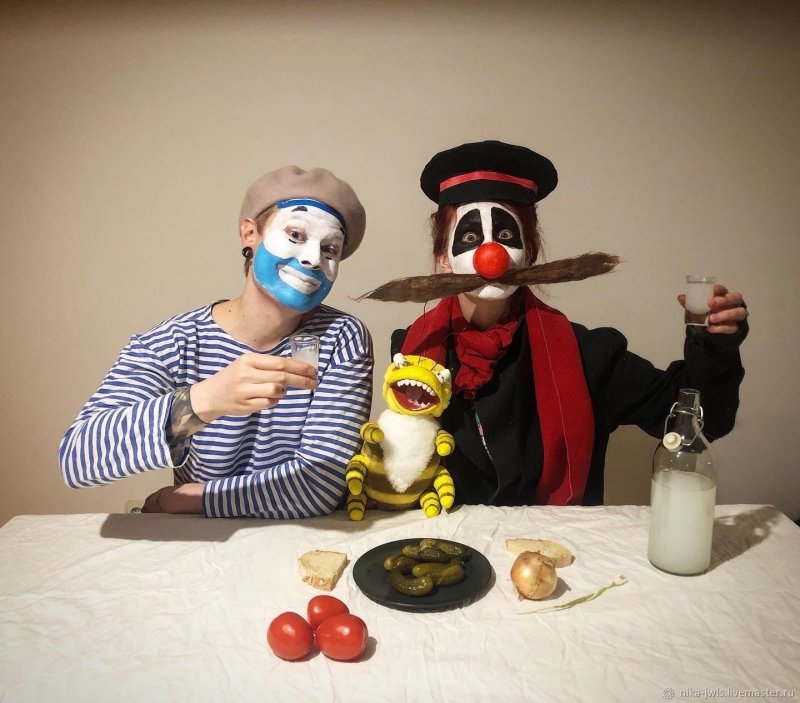 Деревня дураков клоун