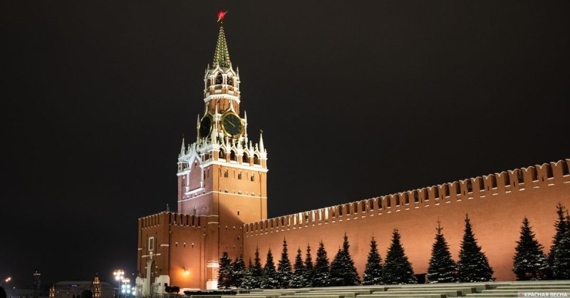 Спасская башня Кремля ночью