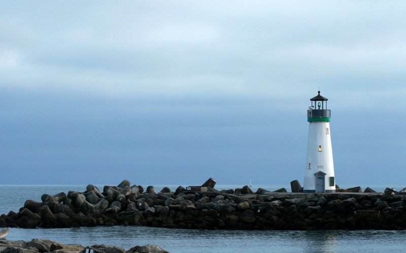 Маяк на мысе Алевина