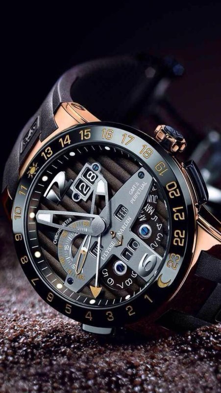 Смартфон Ulysse Nardin