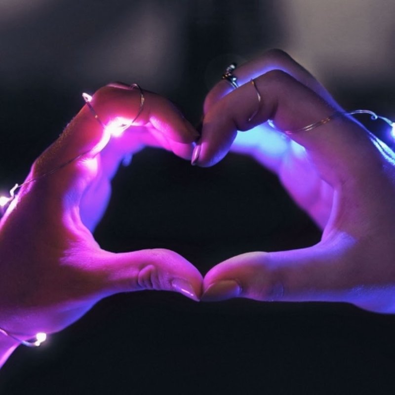 Сердечко из рук