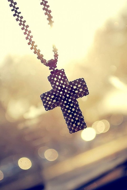 Крест на заставку телефона