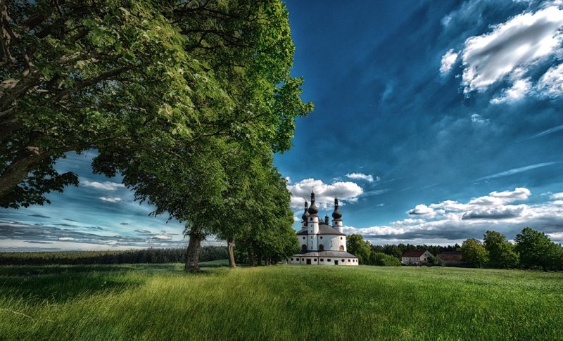 Церковь и природа