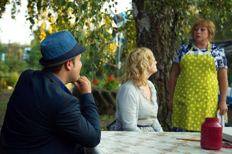 Братья по обмену сериал 2013–2014