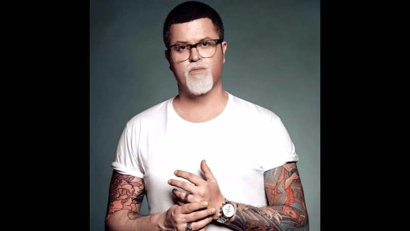 Александр Нуждин