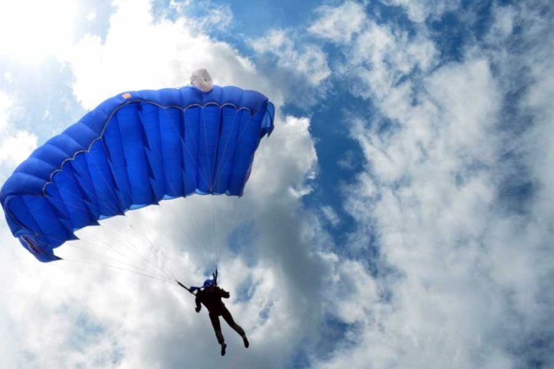 Парашютист экстремал