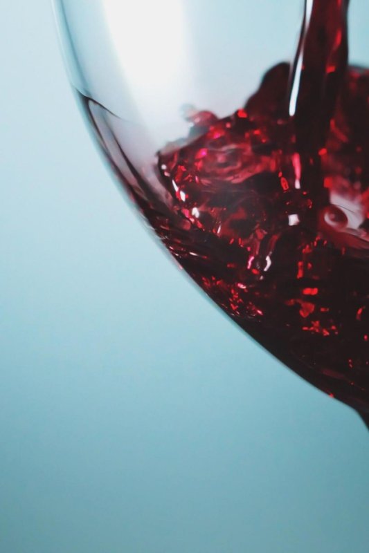 Бокал с вином