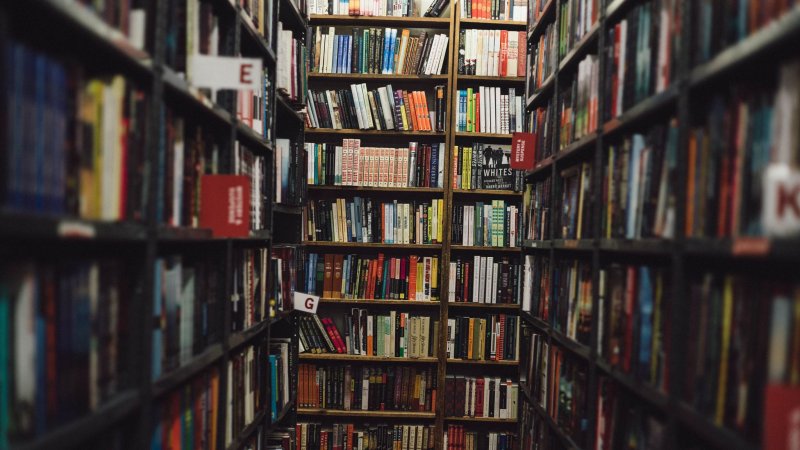 Книжные полки фон