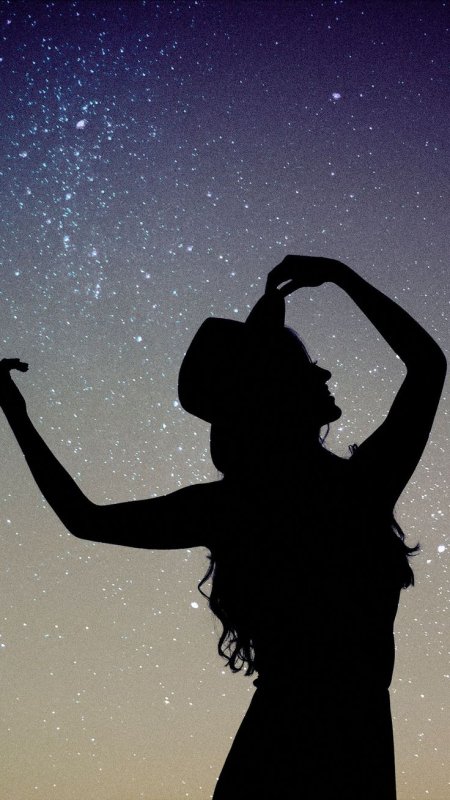 Силуэт девушки