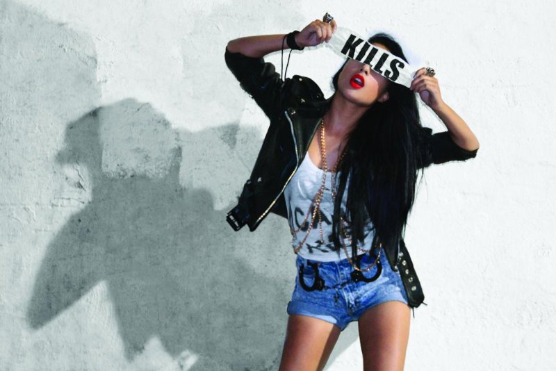 Дерзкая девушка