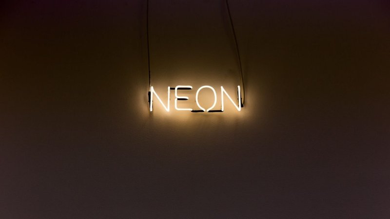 Обои на рабочий стол Неоновые надписи