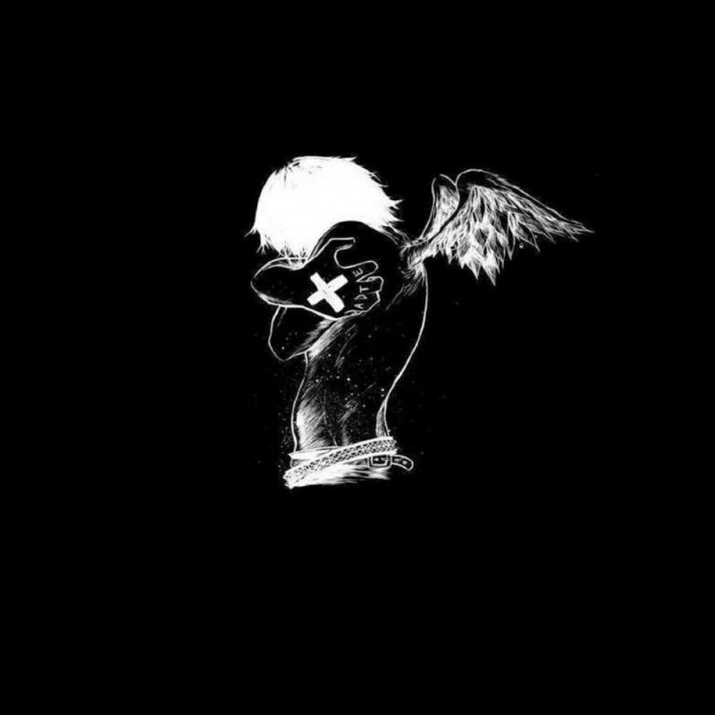 Рисунок ангела на черном фоне