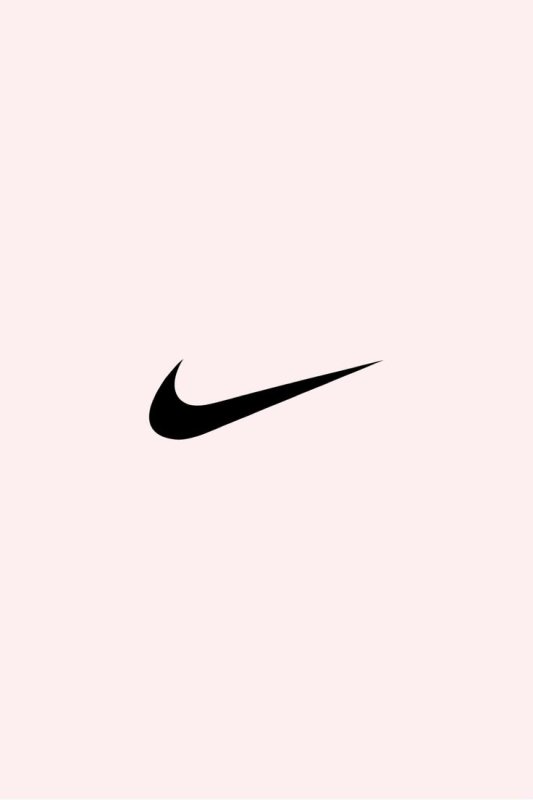 Nike на черном фоне