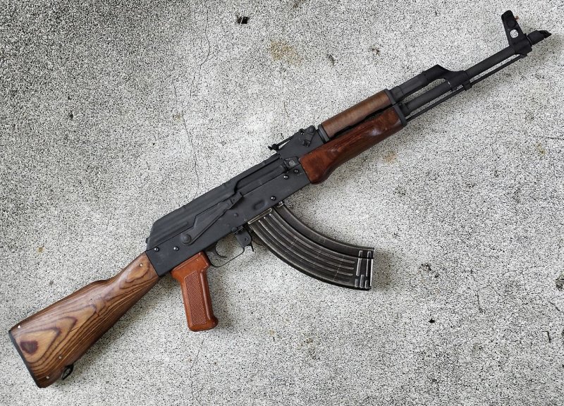 AK 47 автомат Калашникова