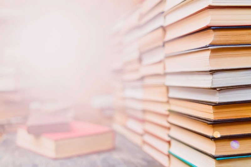 Библиотечный фон