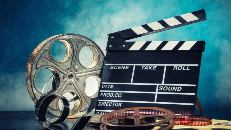 Атрибуты для съемки фильма