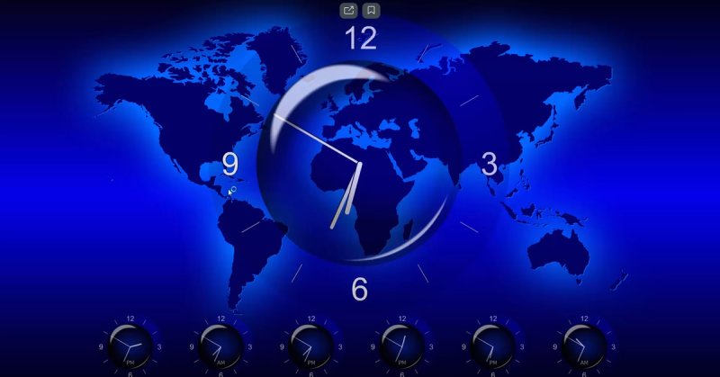 Часы на синем фоне