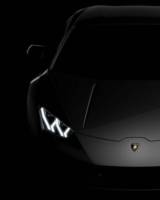 Ламборджини Хуракан в темноте