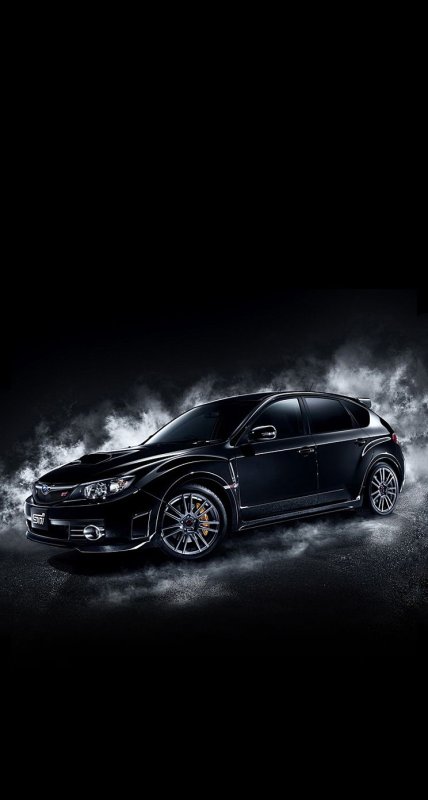 Машина на темном фоне