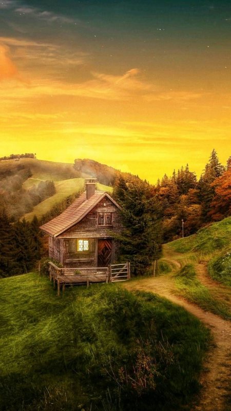 Красивый дом на природе