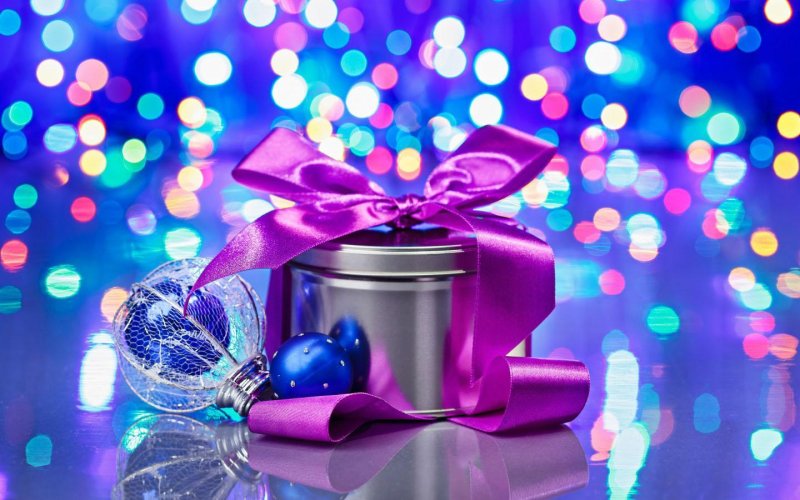 Новый год фиолетовый