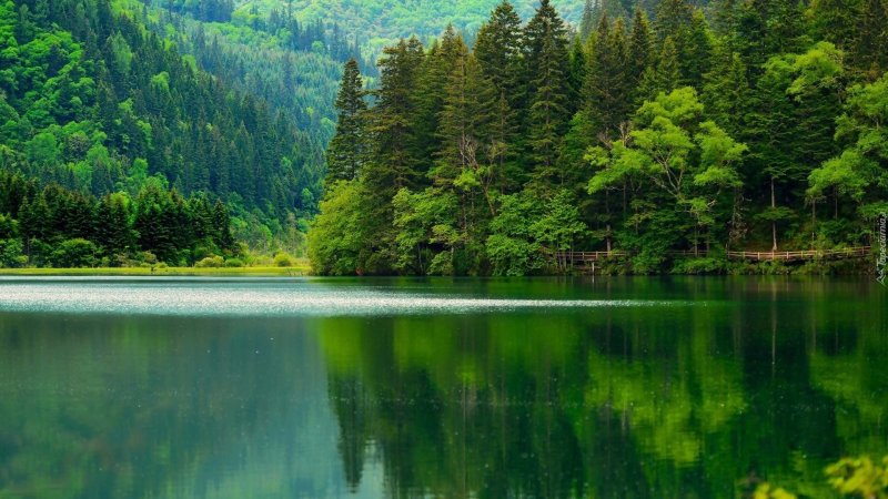 Озеро Гейгель Азербайджан