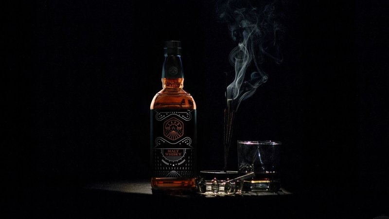 Бутылка виски