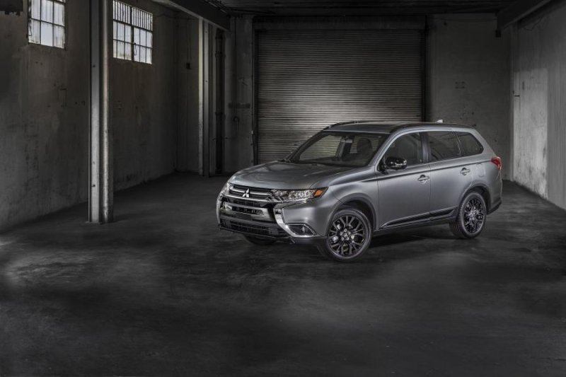 Митсубиши Аутлендер 2018