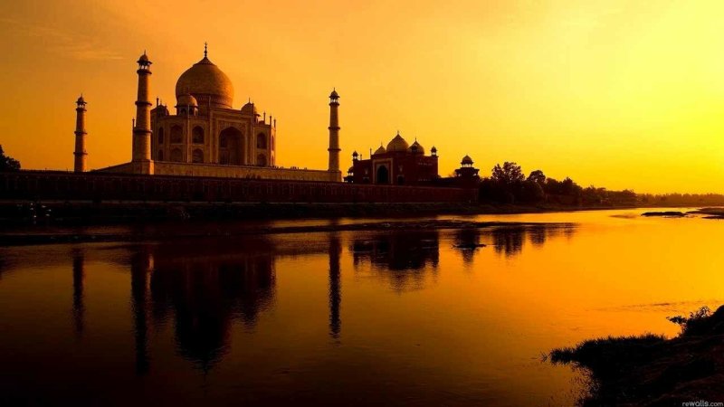 Дворец в Индии Тадж Махал