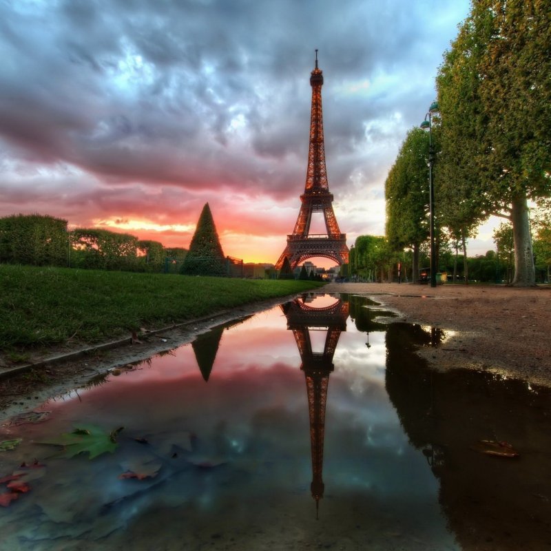 Эйфелева башня в Гусеве