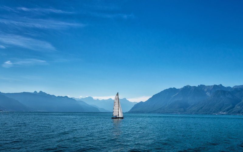 Океан и горы