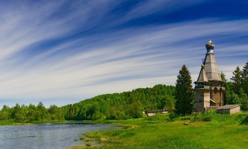 Озеро Светлояр деревянная Церковь