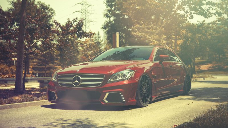 CLS 63 AMG красный