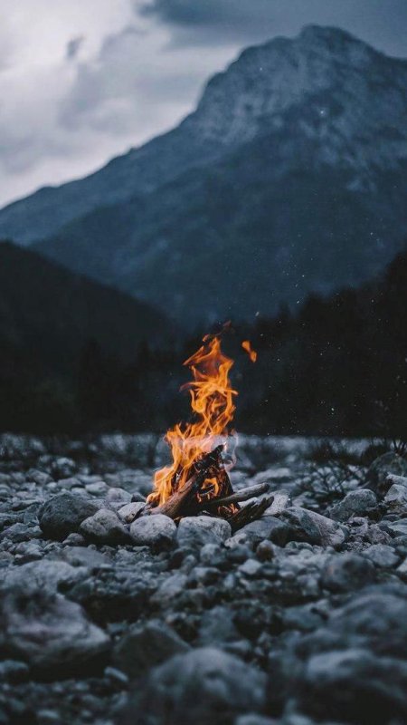 Костер на природе