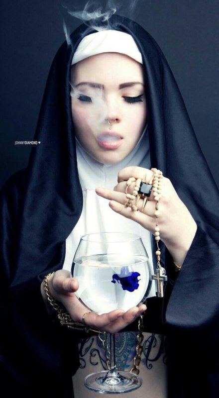 Беатрис Мариано монашка