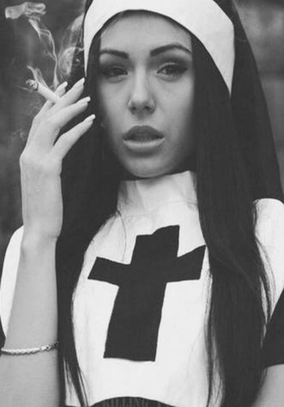 Beatriz Mariana монахиня