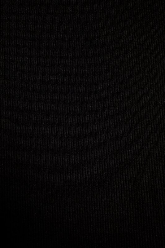 Черный однотонный