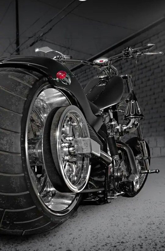 Машина и мотоцикл