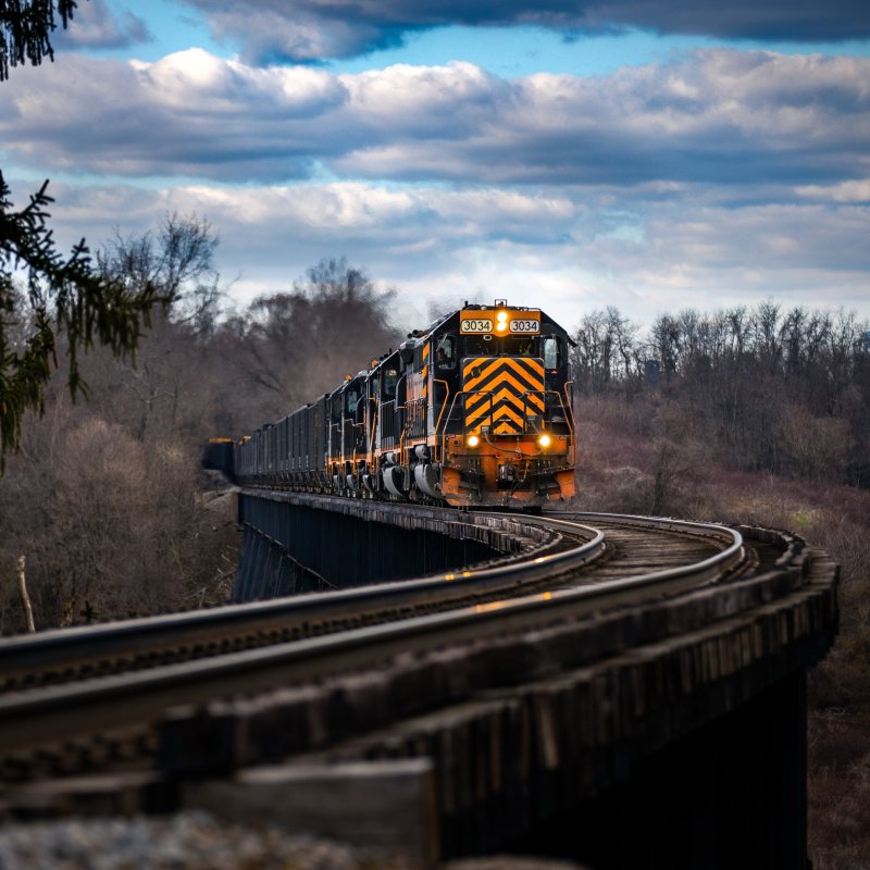 Красивый поезд