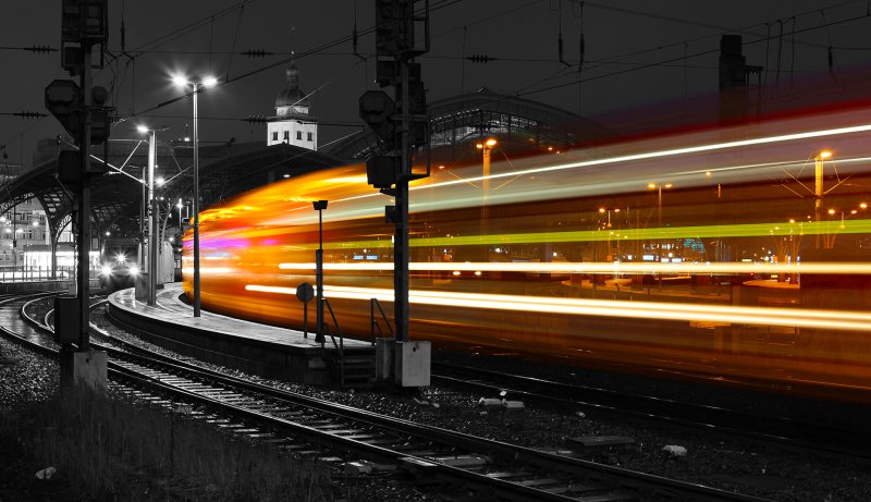 Красивый поезд