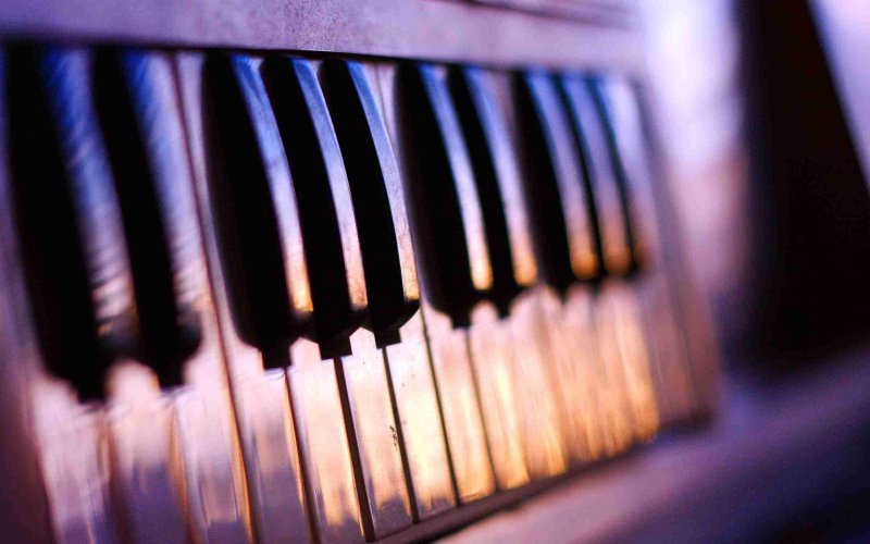 Пианино музыкальный инструмент